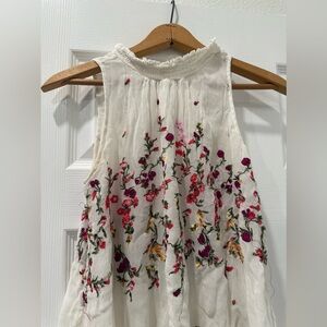 Anthropologie - Floreat - top cream with flowers